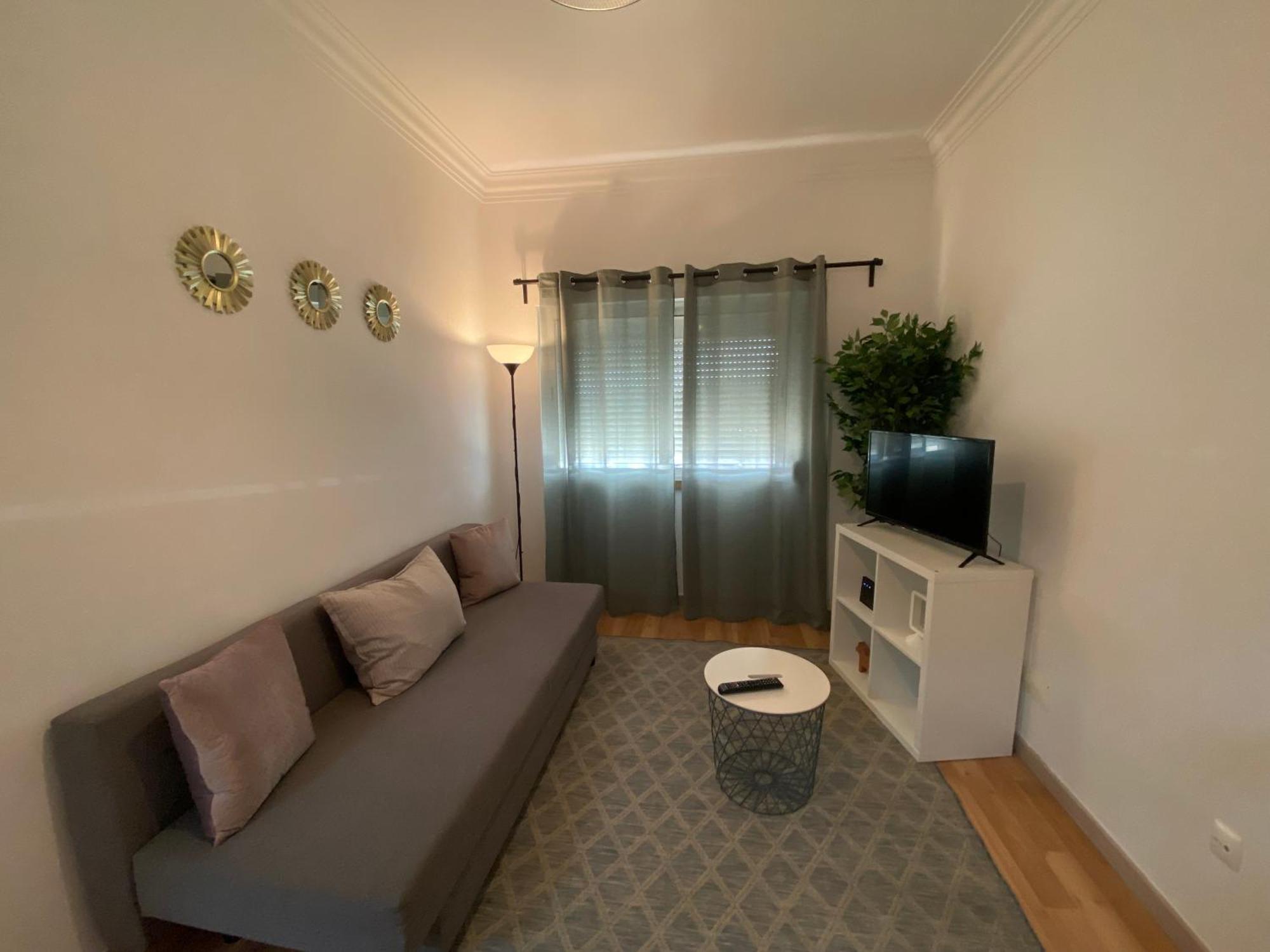 Almada Central Apartment Екстериор снимка