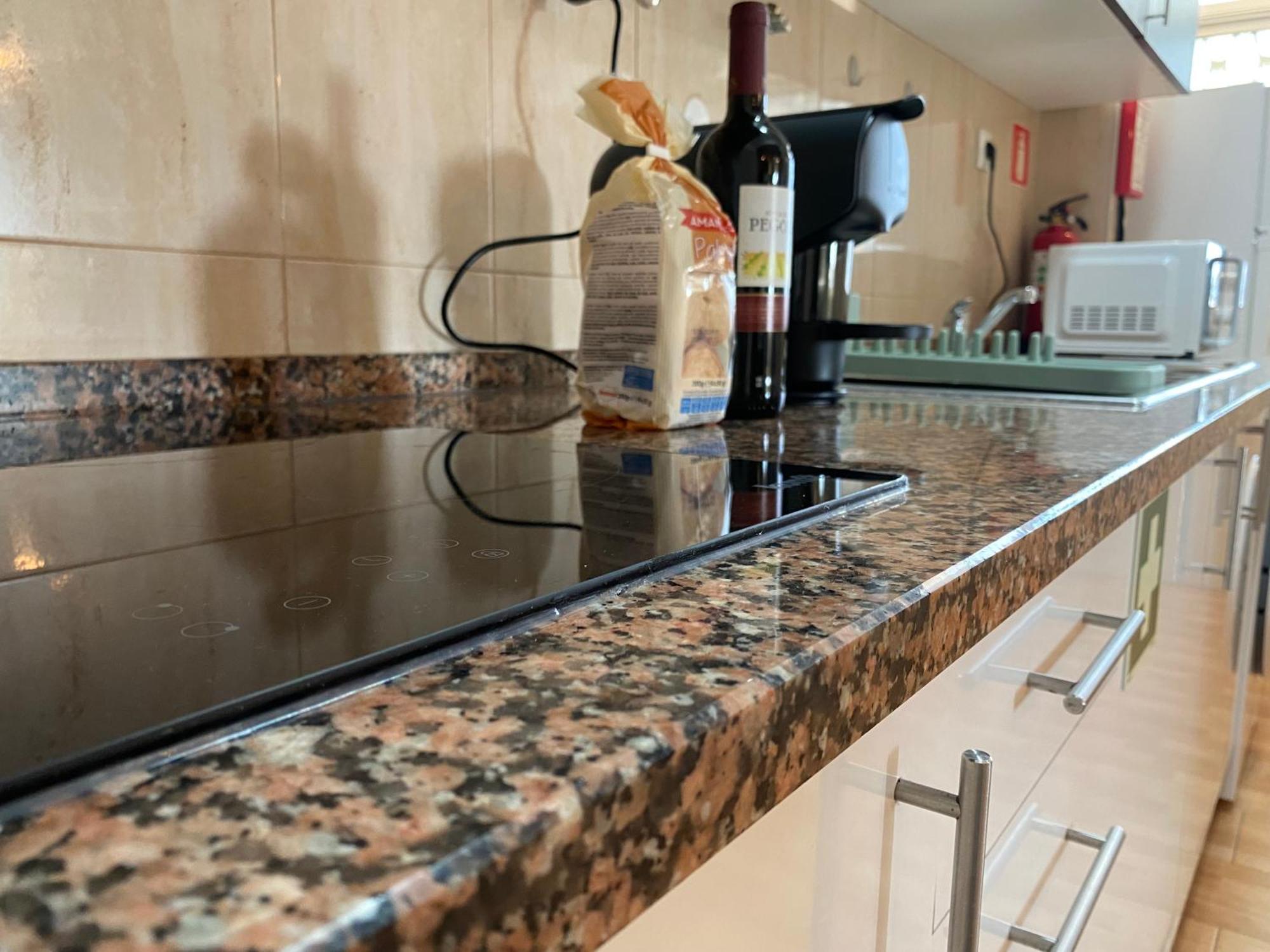 Almada Central Apartment Екстериор снимка