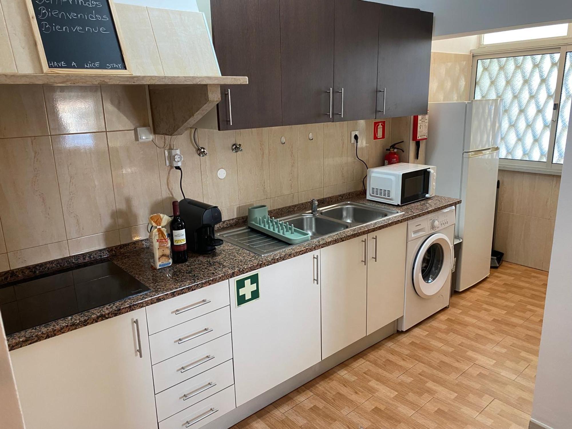 Almada Central Apartment Екстериор снимка